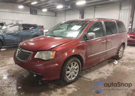 2012 Chrysler Town & Country Touring-L z USA, uszkodzony, nr VIN 2C4RC1CG4CR135439